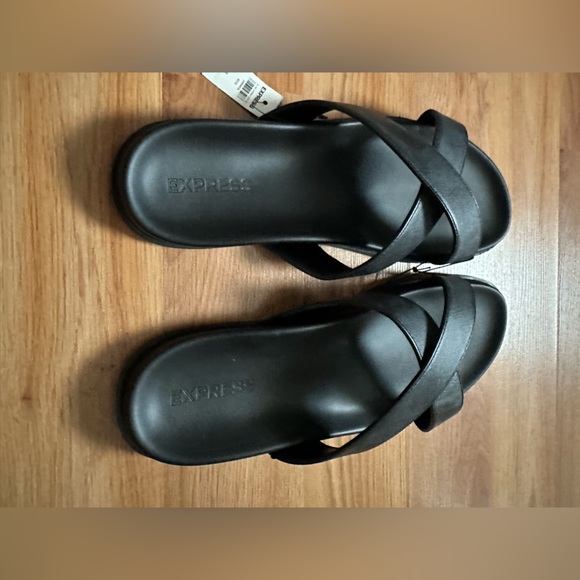 Nwt - EXPRESS MENS SIZE 12 SANDALS - Picture 4 of 5